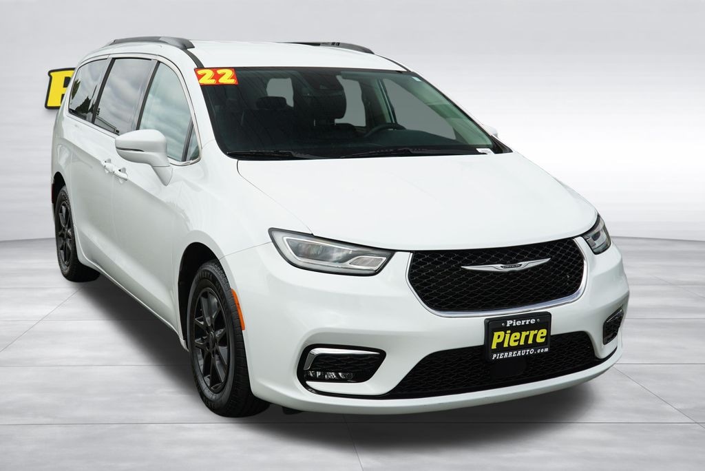 Used 2022 Chrysler Pacifica Touring L Van Passenger Van