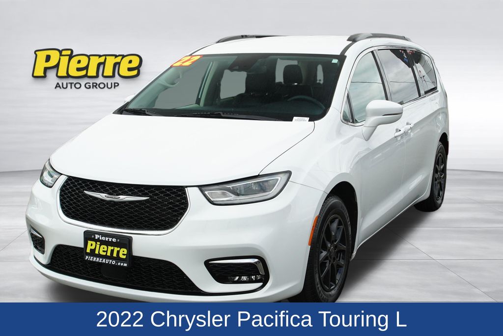 2022 Chrysler Pacifica Touring L