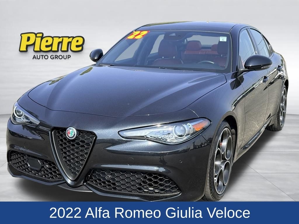 Used 2022 Alfa Romeo Giulia Veloce Sedan