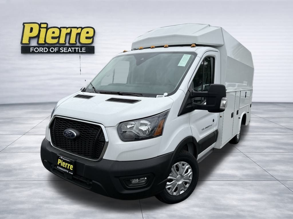 2024 Ford Transit Cutaway