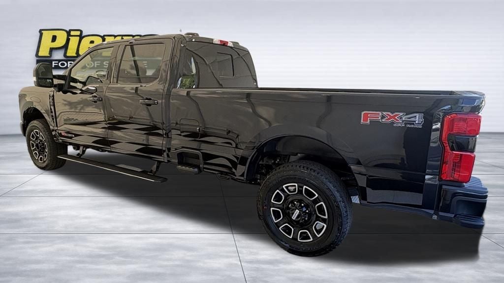New 2026 Ford F-350 Platinum Truck Crew Cab