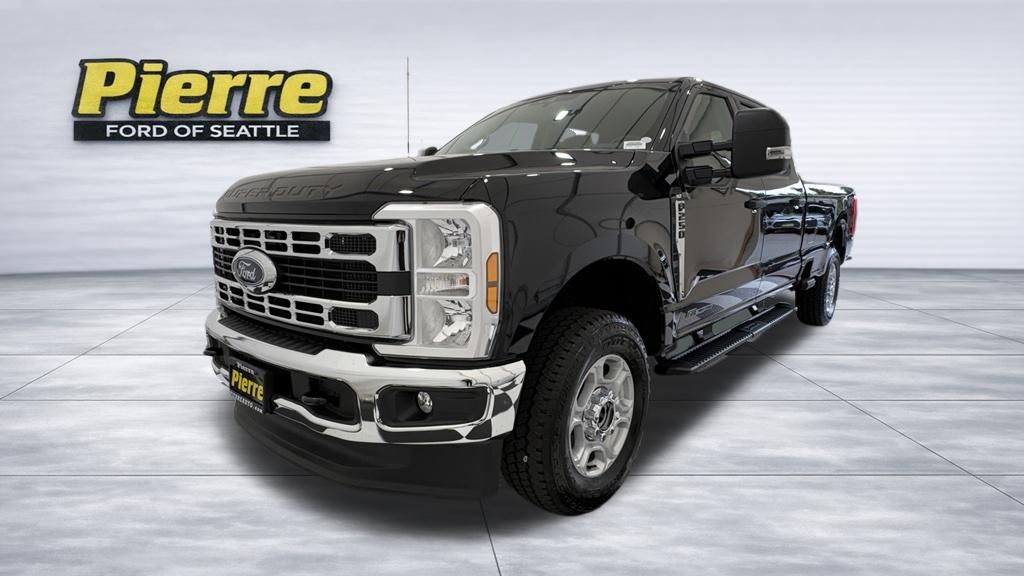 New 2026 Ford F-250 XLT Truck Crew Cab