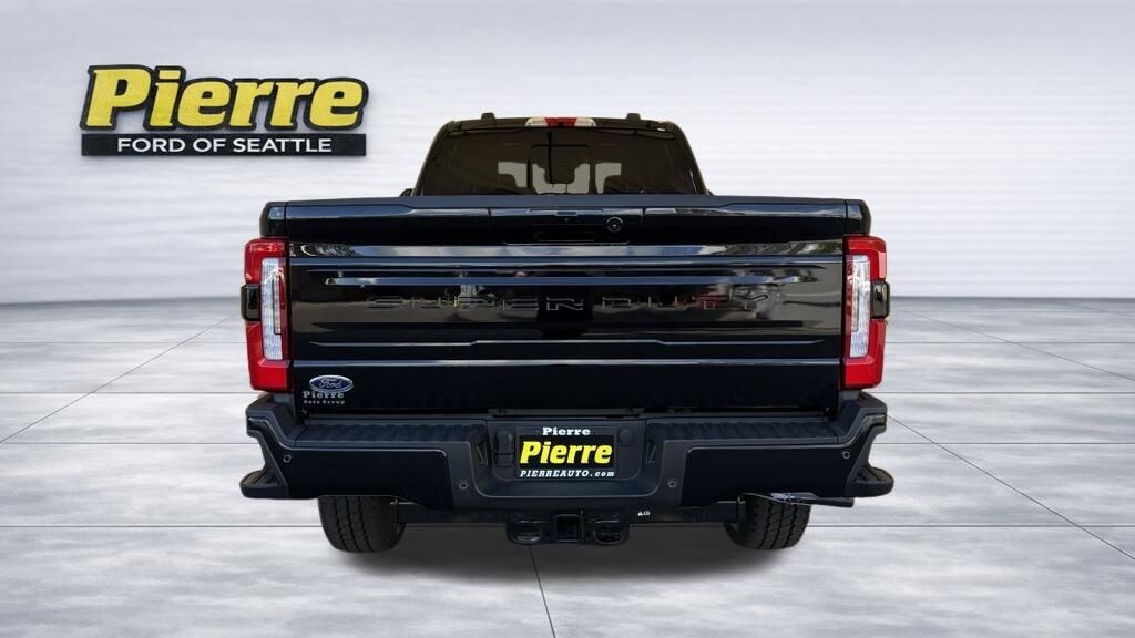 New 2026 Ford F-350 Platinum Truck Crew Cab