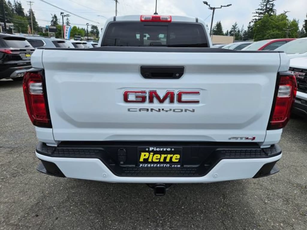 New 2026 GMC Canyon AT4 Truck