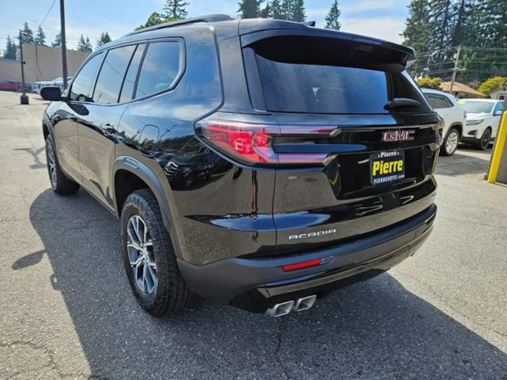 New 2026 GMC Acadia AT4 SUV