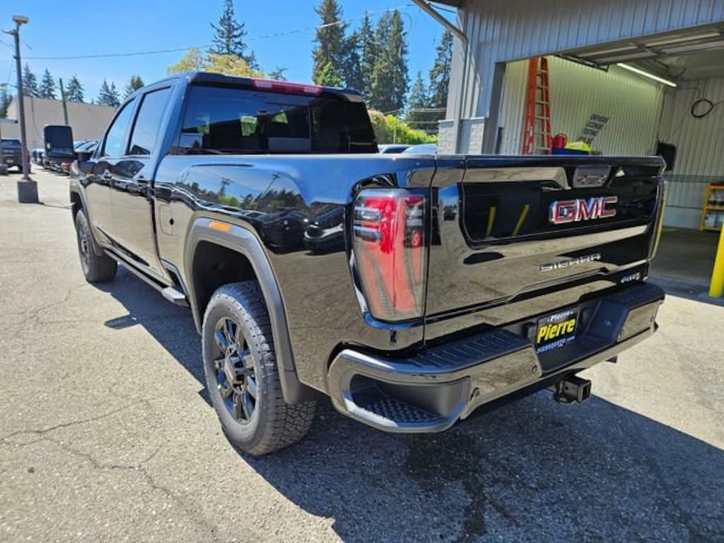 New 2026 GMC Sierra 2500 HD AT4 Truck