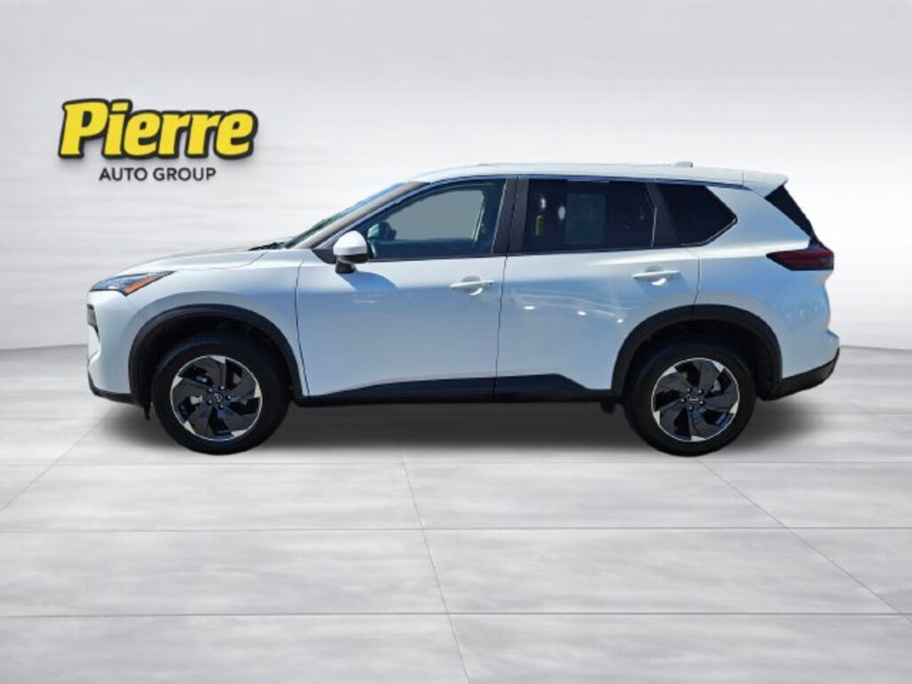 Used 2025 Nissan Rogue SV