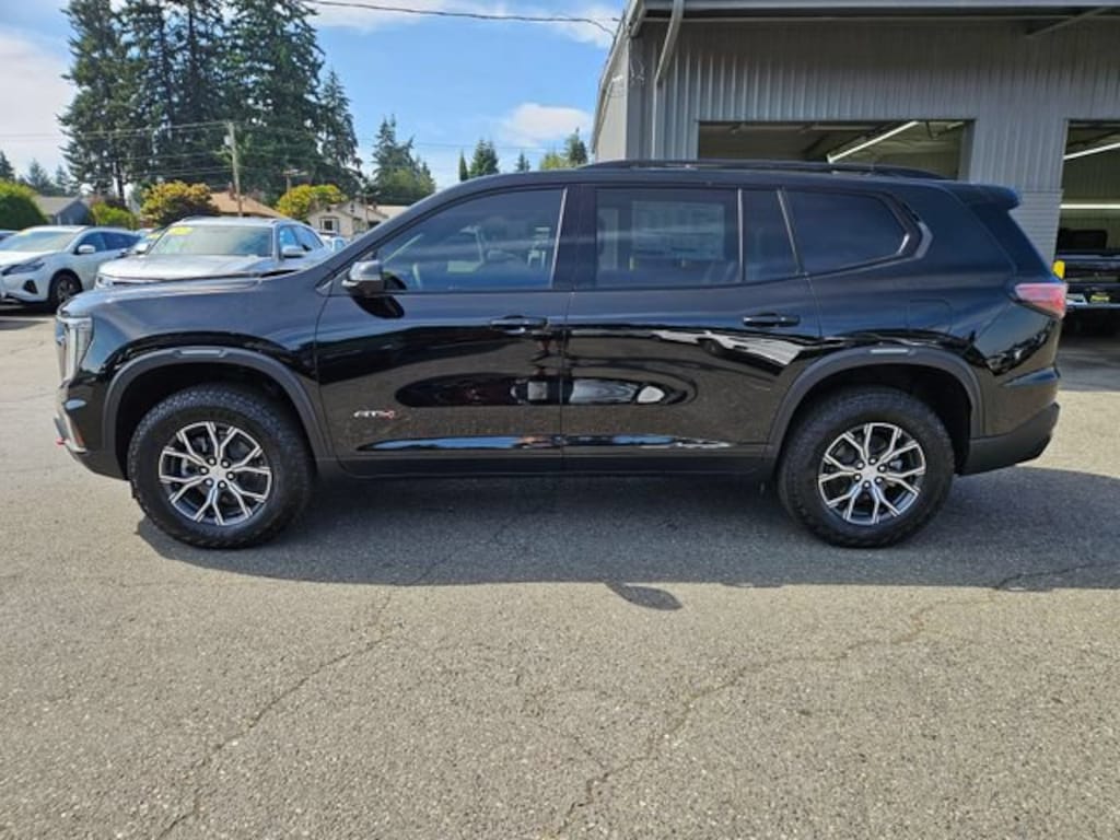 New 2026 GMC Acadia AT4 SUV