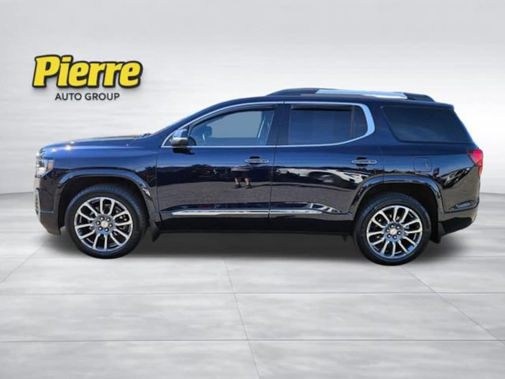 Used 2022 GMC Acadia Denali SUV