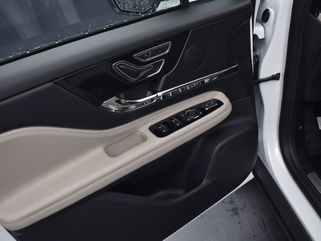 2025 Lincoln Corsair Grand Touring - Photo 9