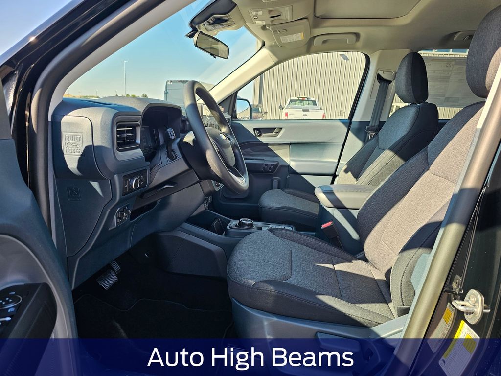2025 Ford Maverick XLT - Photo 13