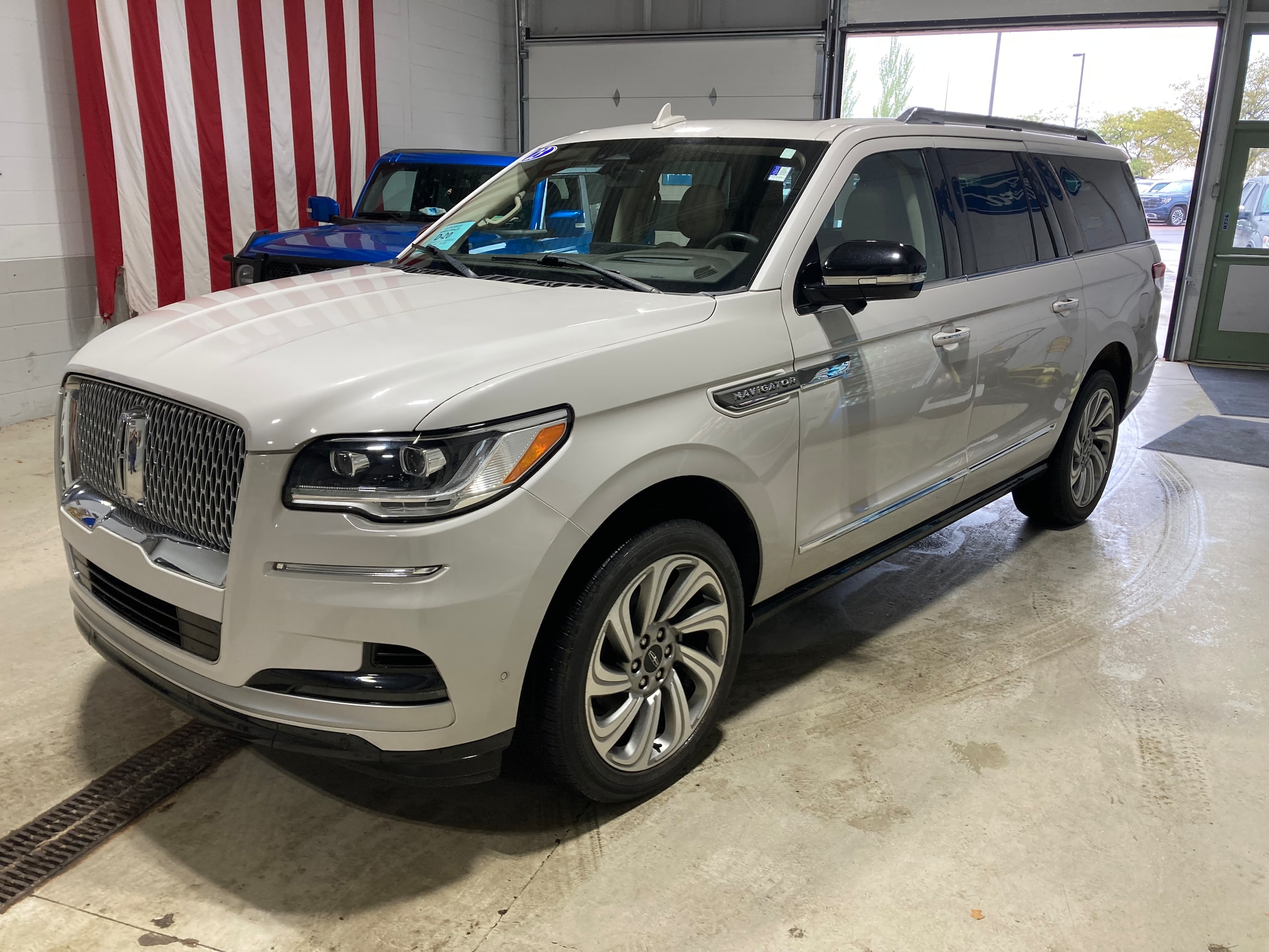 2023 Lincoln Navigator Reserve L