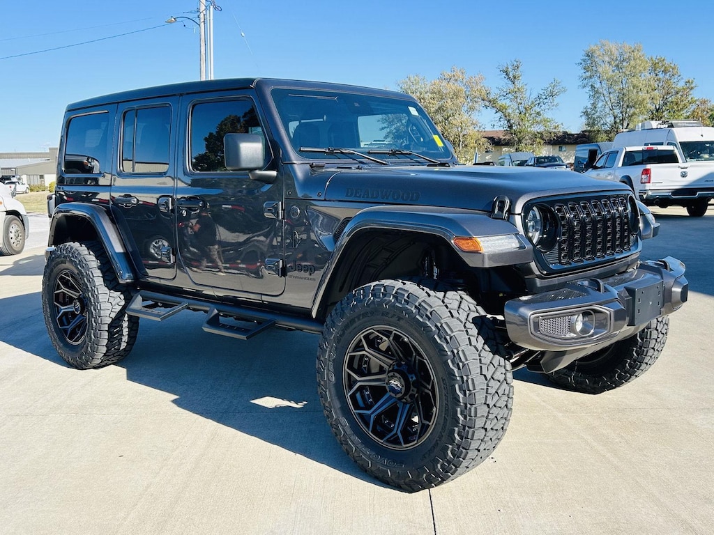 New 2025 Jeep Wrangler 4-Door Willys 4x4 Sport Utility