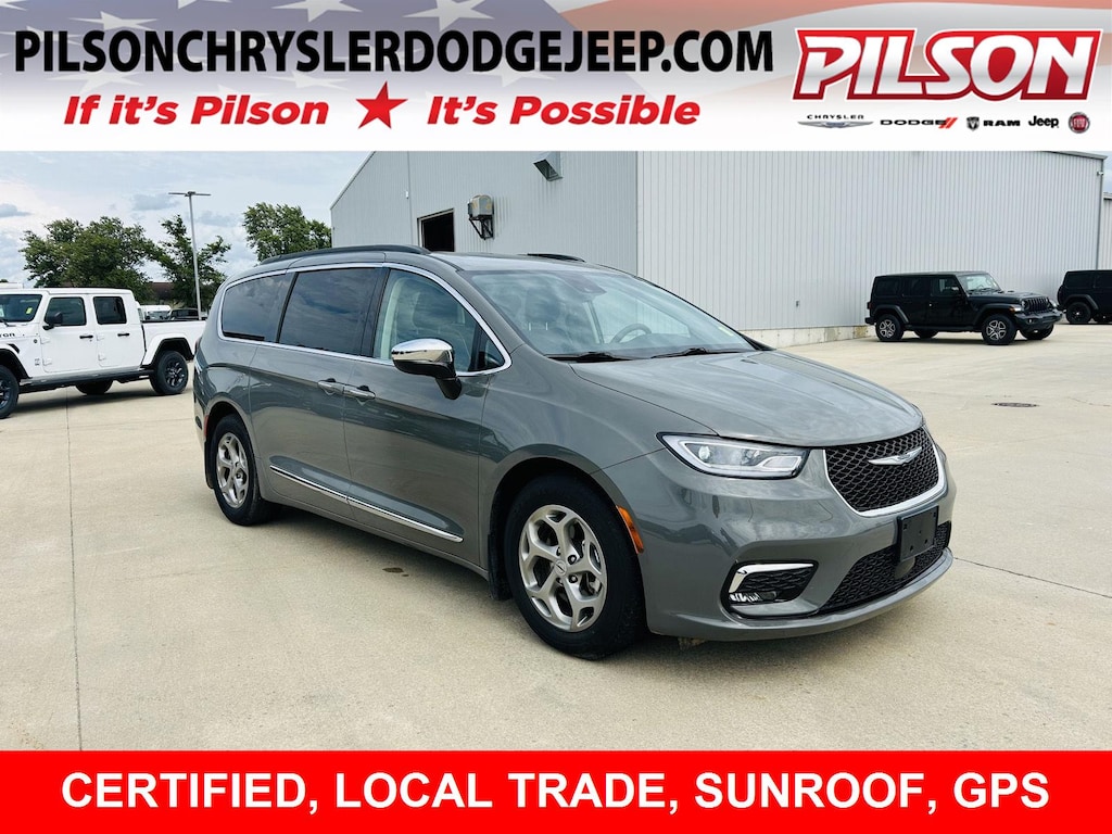 Certified 2023 Chrysler Pacifica Limited Van