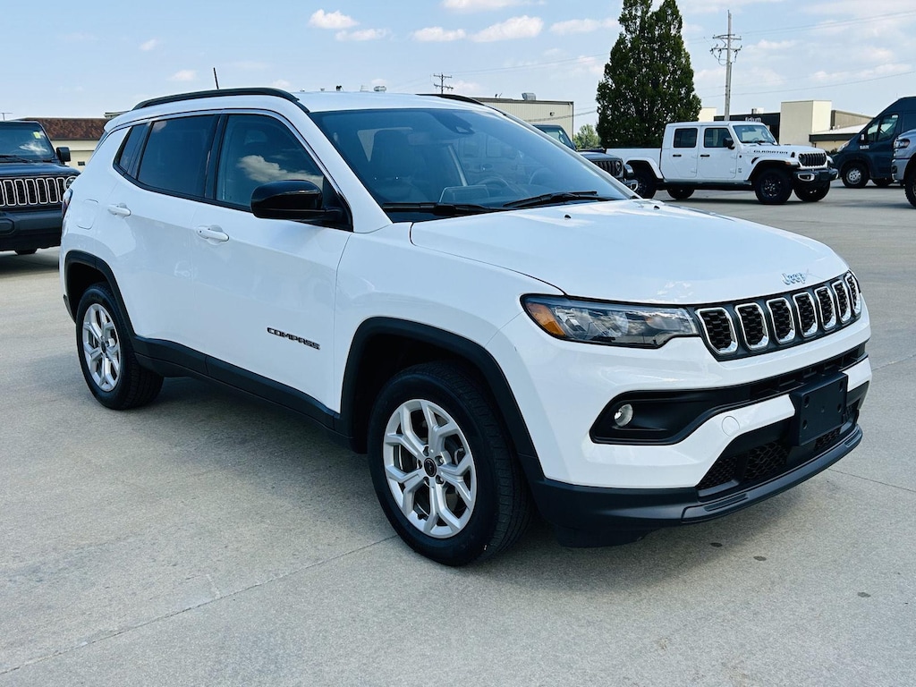 Certified 2025 Jeep Compass Latitude SUV
