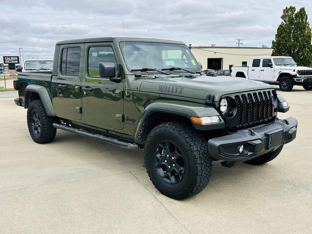Certified 2023 Jeep Gladiator Willys Truck
