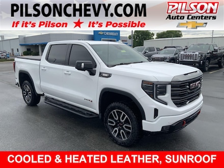 2023 GMC Sierra 1500 AT4 Truck Crew Cab