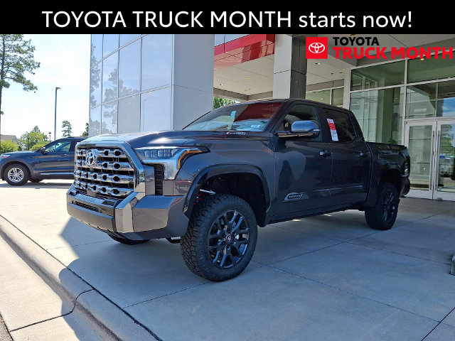 New 2026 Toyota Tundra 4WD Platinum Hybrid Platinum Hybrid CrewMax 5.5 Bed