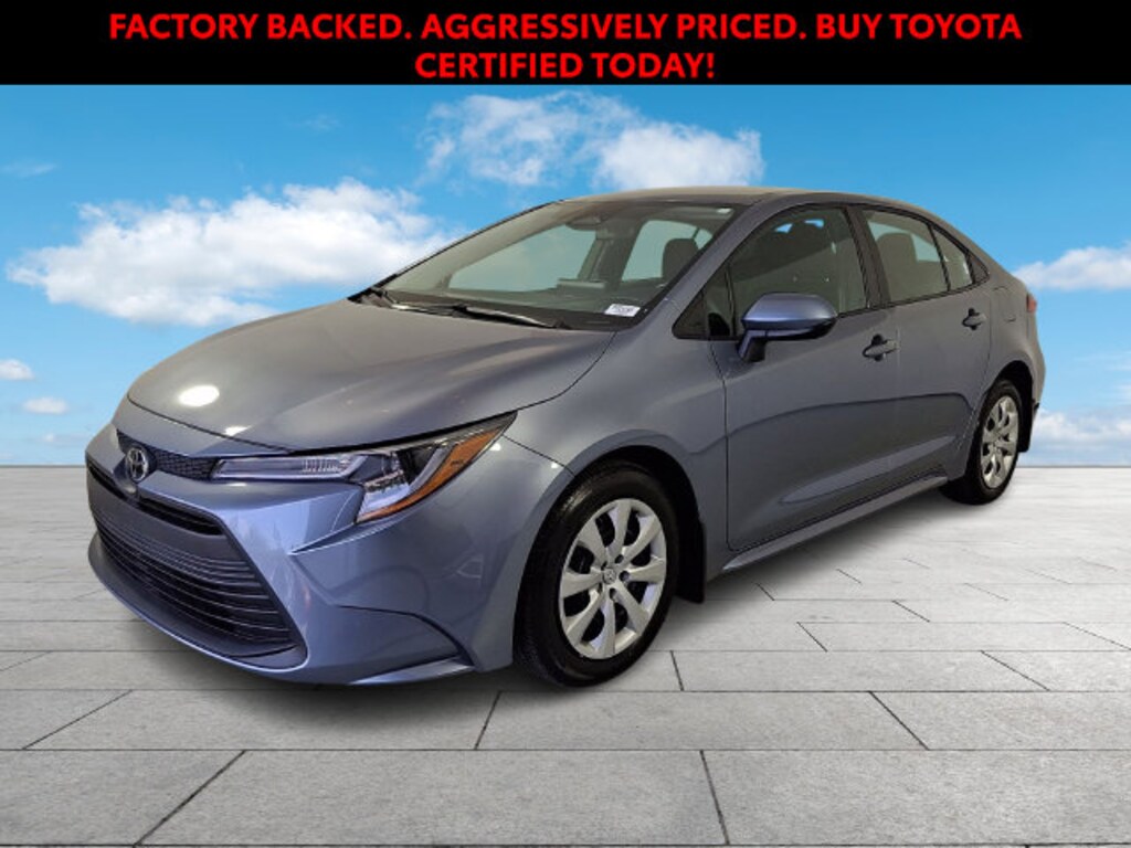 Used 2025 Toyota Corolla LE Sedan