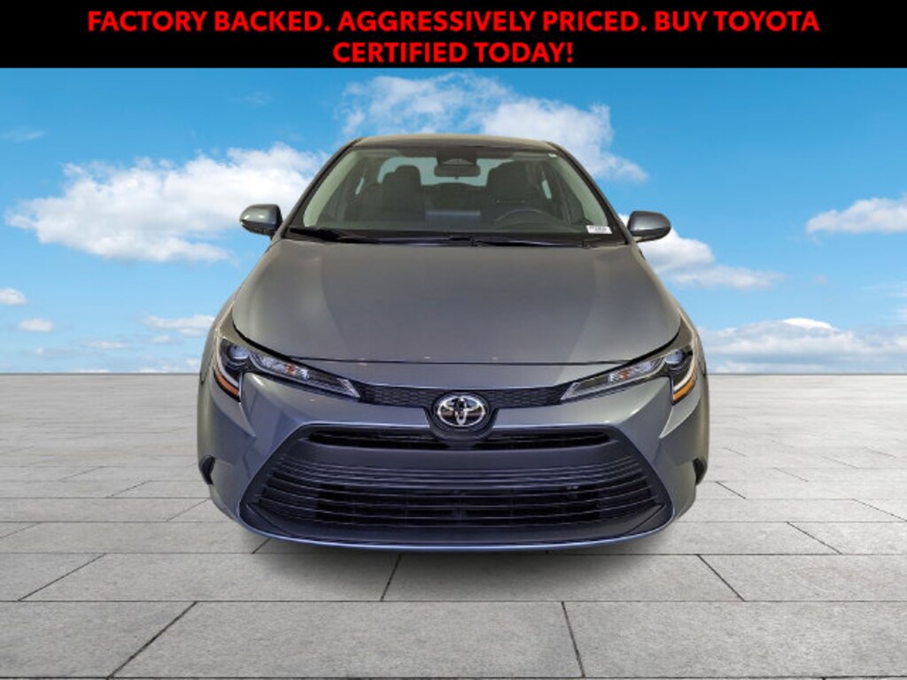 Used 2025 Toyota Corolla LE Sedan