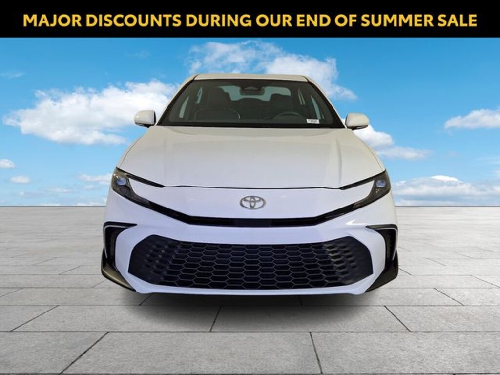 Used 2025 Toyota Camry SE Sedan