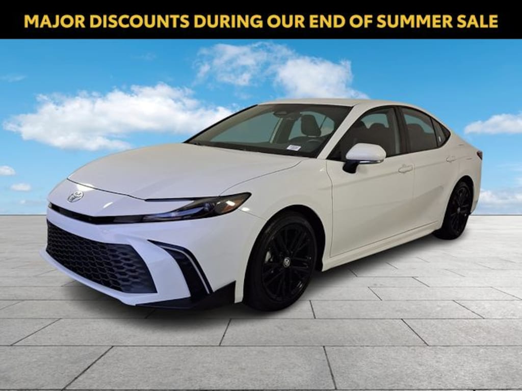 Used 2025 Toyota Camry SE Sedan