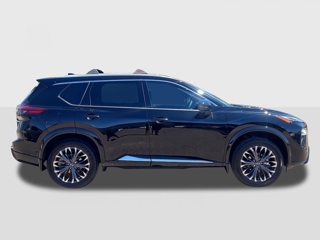 New 2026 Nissan Rogue Platinum SUV