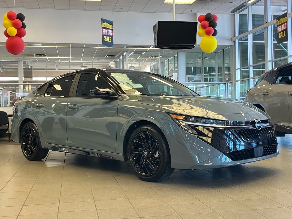 New 2027 Nissan Sentra SR Sedan