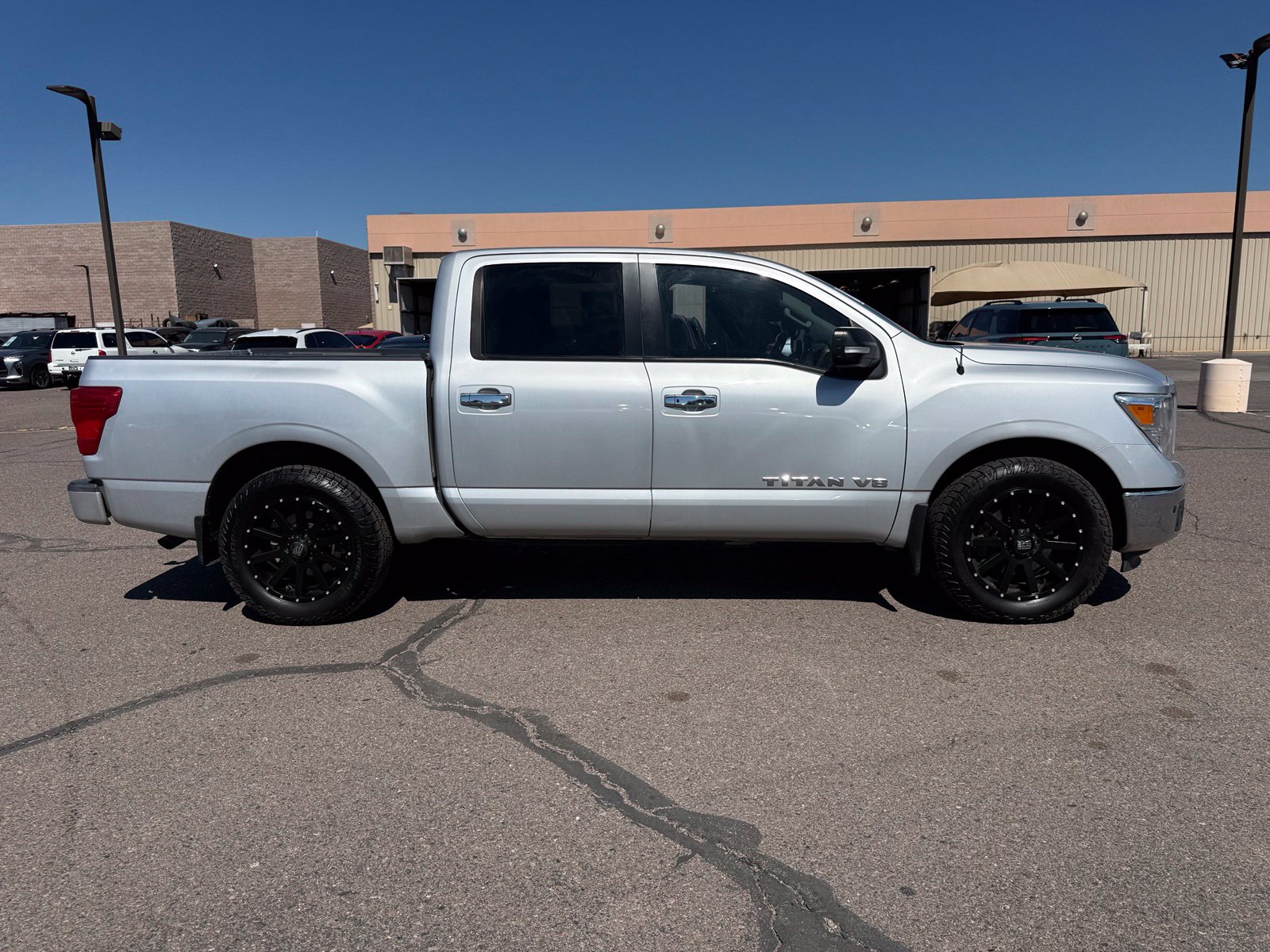 Used 2019 Nissan Titan SV Truck Crew Cab