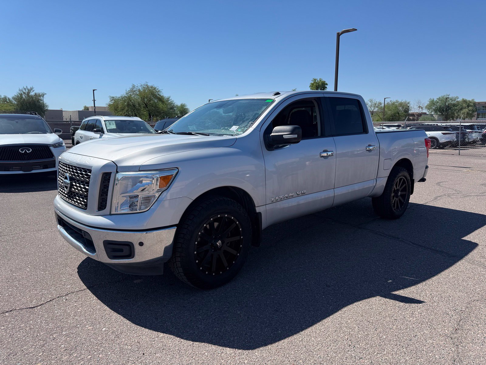  Nissan Titan