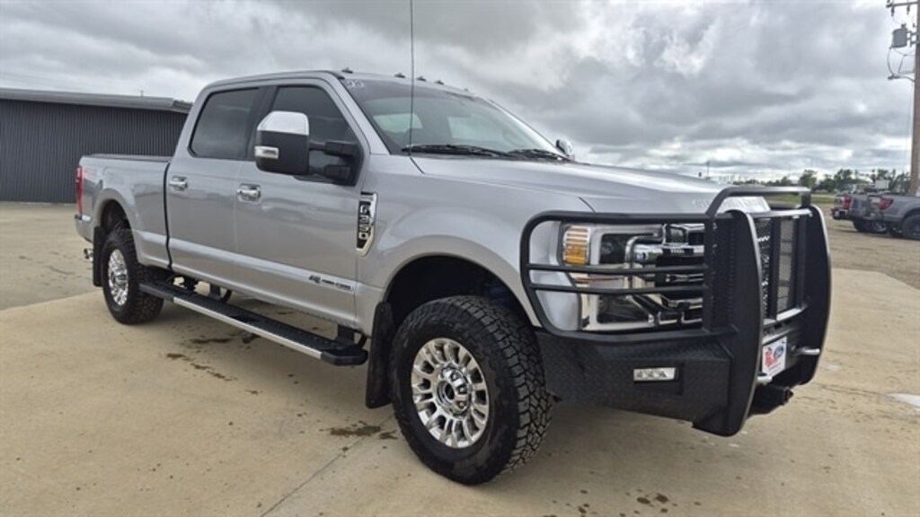 Used 2022 Ford F-350 Lariat Super Duty Pickup