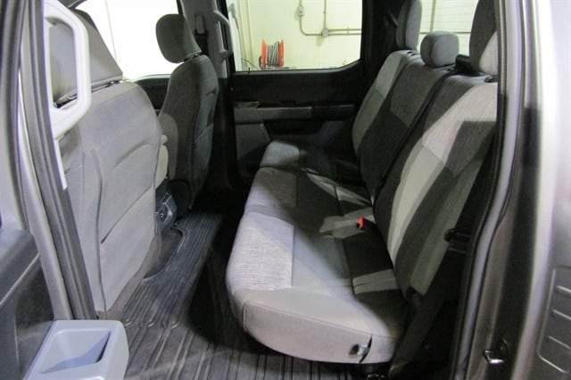 2023 Ford F-150 XLT - Photo 17