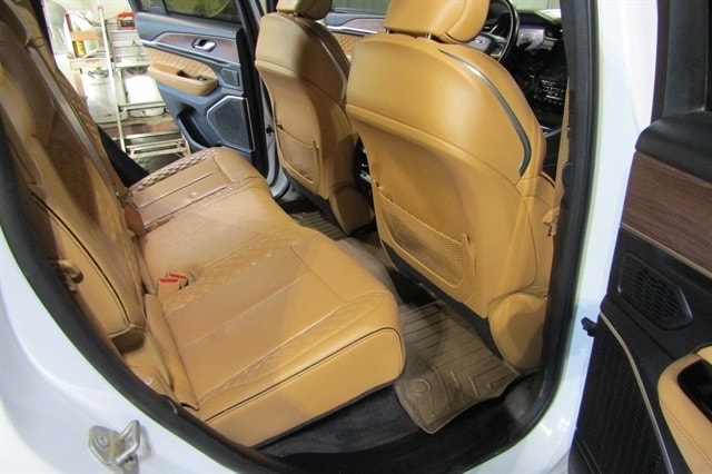 2022 Jeep Grand Cherokee Summit - Photo 25