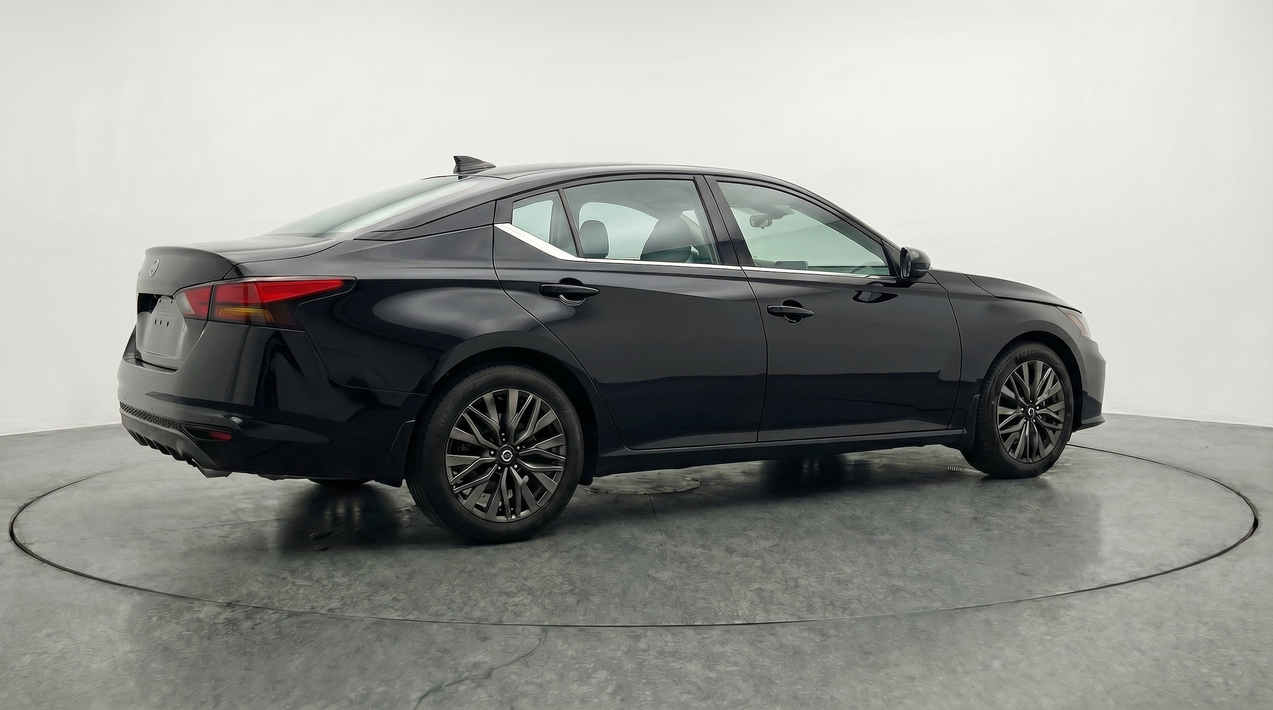 Thumbnail: 2026 Nissan Altima - 9