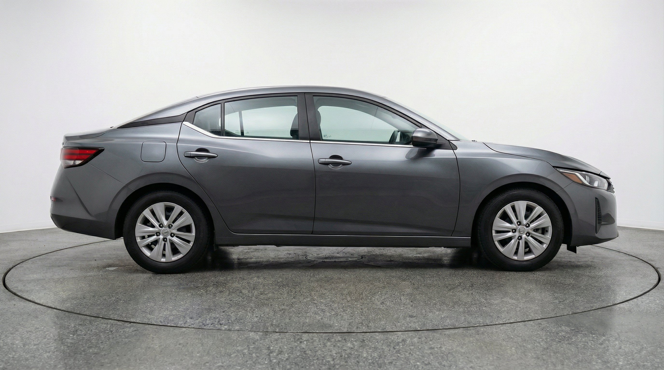 Thumbnail: 2025 Nissan Sentra - 10