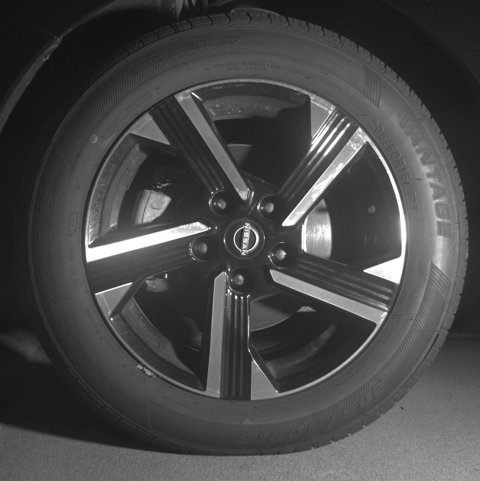 Thumbnail: 2025 Nissan Sentra - 12