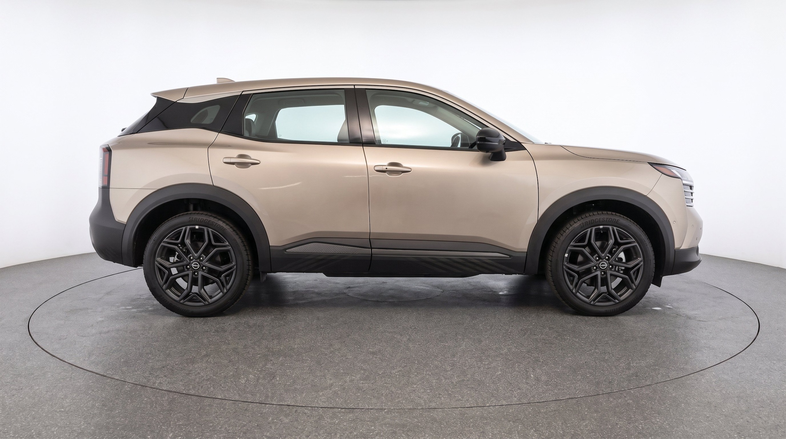 Thumbnail: 2026 Nissan Kicks - 10