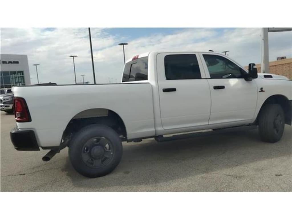 New 2025 Ram 2500 TRADESMAN CREW CAB 4X4 6'4 BOX Pickup