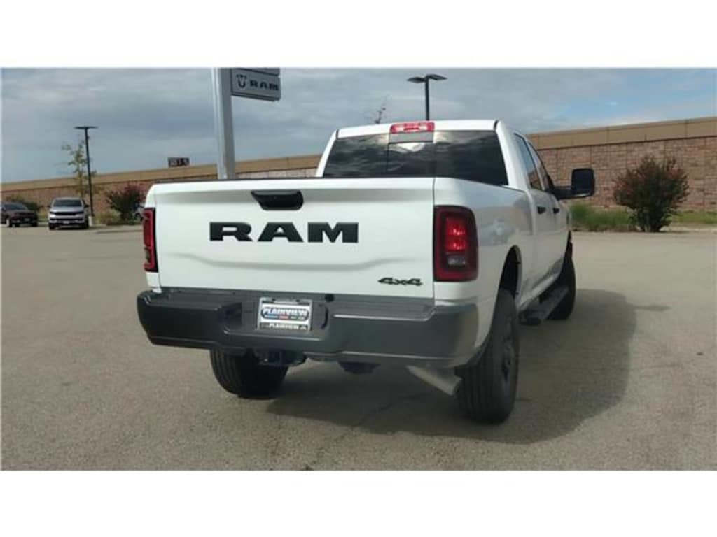 New 2025 Ram 2500 TRADESMAN CREW CAB 4X4 6'4 BOX Pickup