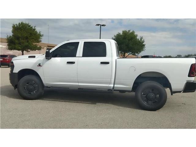 2025 RAM 2500 Tradesman - Photo 6