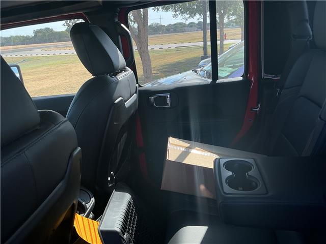 2025 Jeep Gladiator High Tide - Photo 31