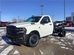 2026 Ram 3500 Chassis Cab TRADESMAN  REGULAR  4X2 60' CA Pickup