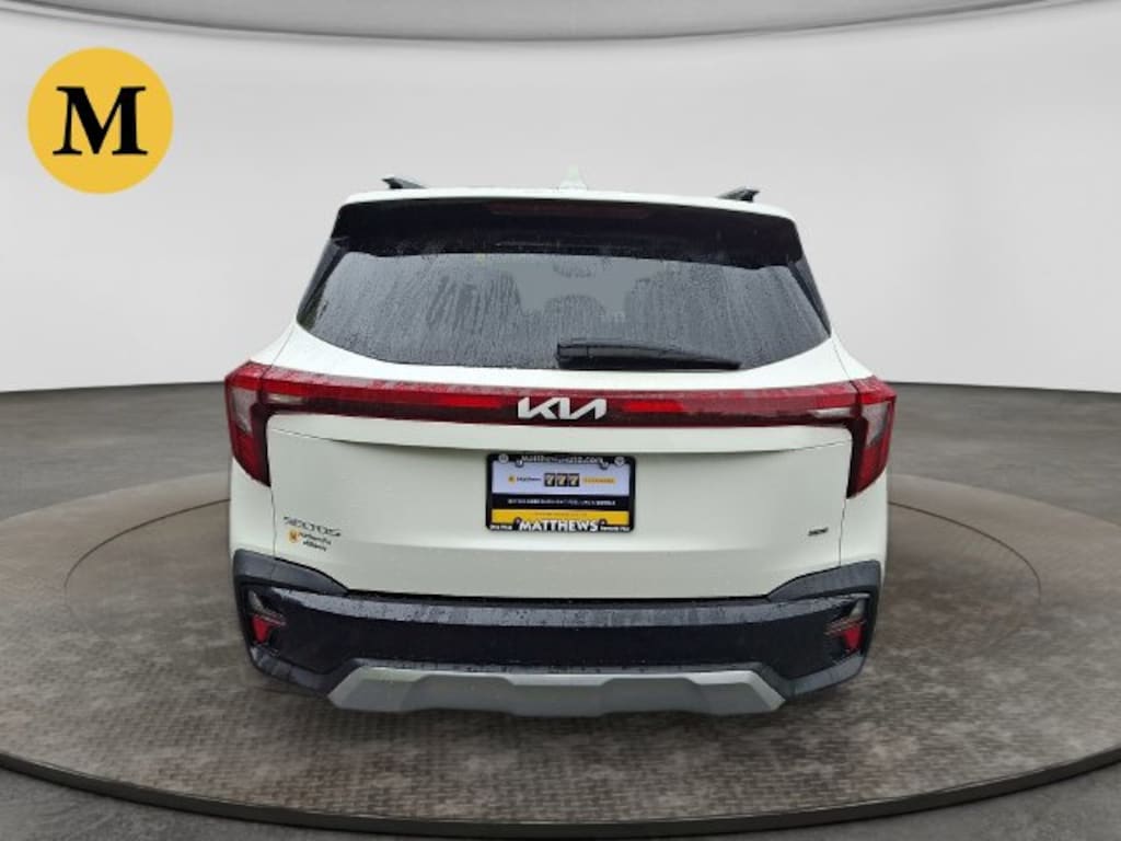 Used 2024 Kia Seltos EX SUV