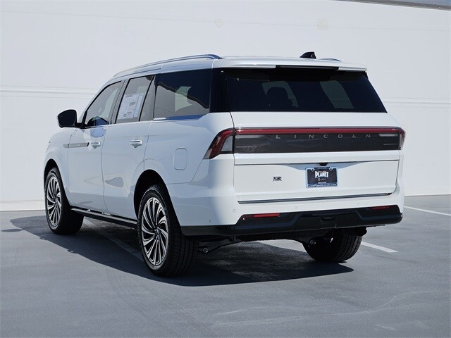 2025 Lincoln Navigator Black Label - Photo 5
