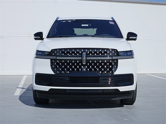 2025 Lincoln Navigator Black Label - Photo 2