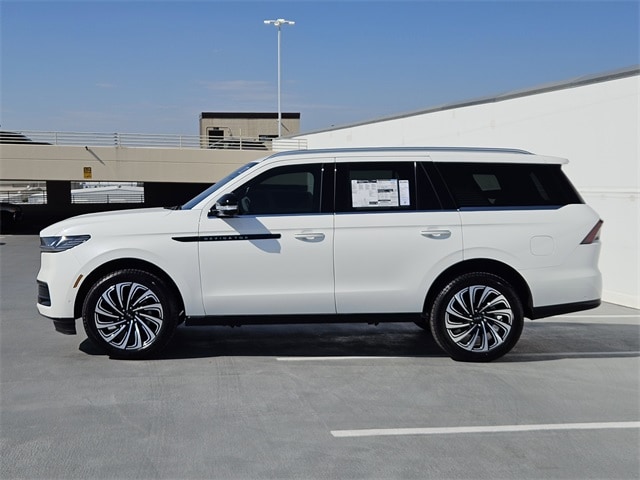 2025 Lincoln Navigator Black Label - Photo 4