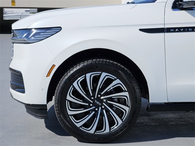2025 Lincoln Navigator Black Label - Photo 9
