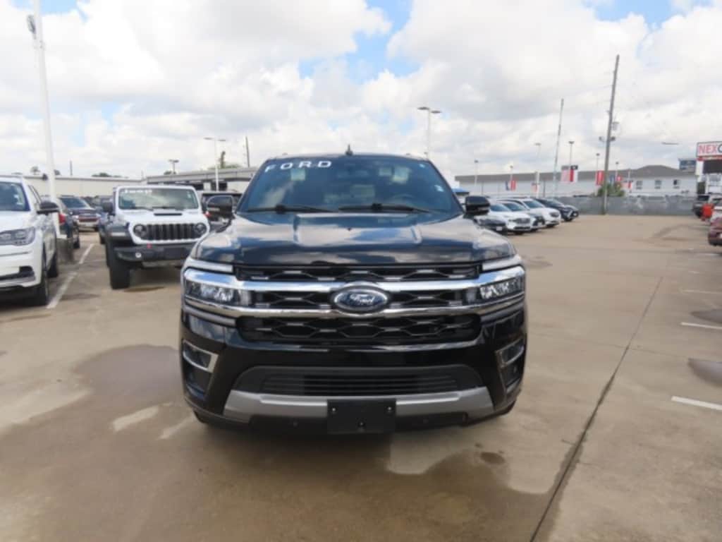 Used 2024 Ford Expedition Max Limited 4x2 SUV