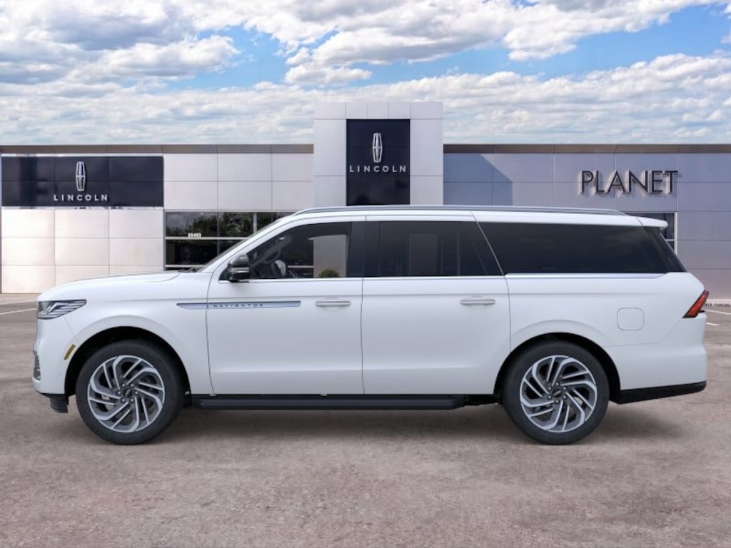 New 2026 Lincoln Navigator L Premiere 4x4 SUV