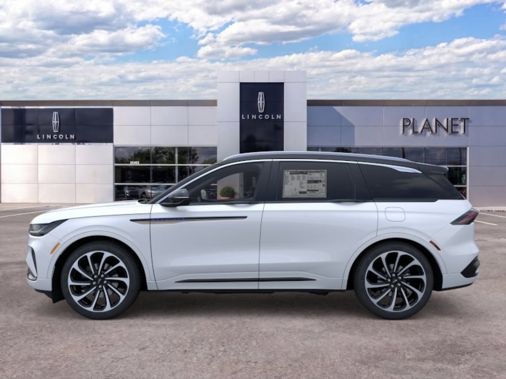 New 2026 Lincoln Nautilus Black Label AWD SUV